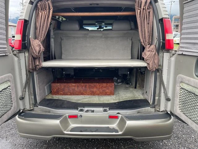Chevrolet EXPRESS 18