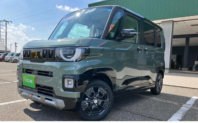 Mitsubishi DELICA