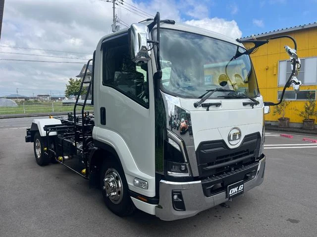 Nissan Diesel CONDOR 2