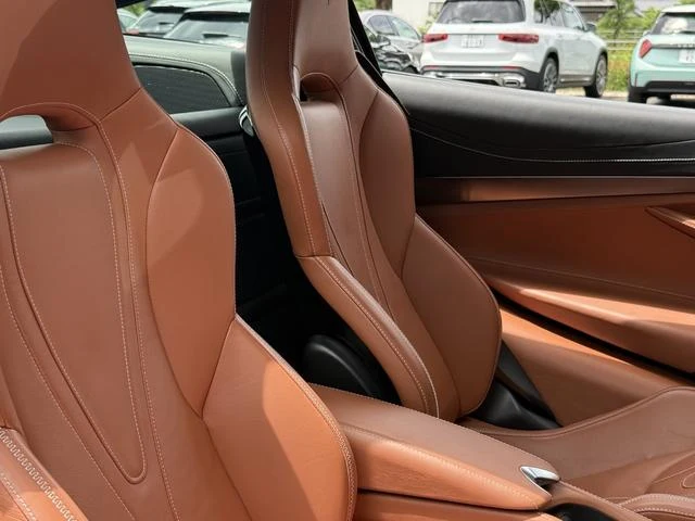 McLaren 720S 14