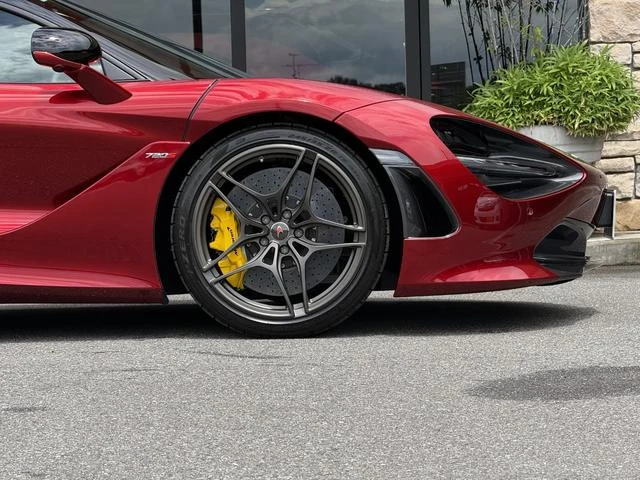 McLaren 720S 71
