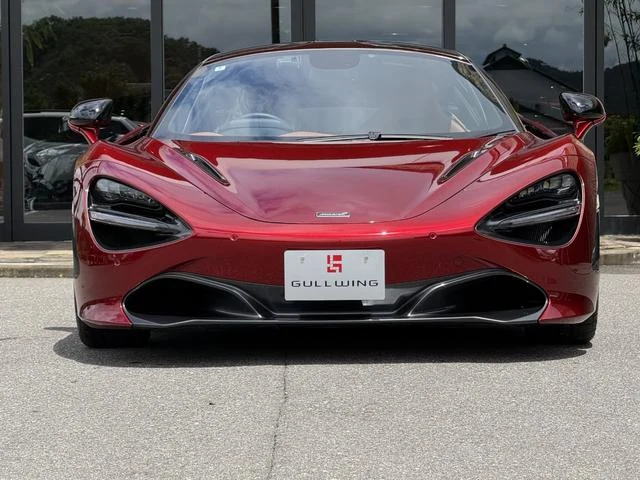 McLaren 720S 29