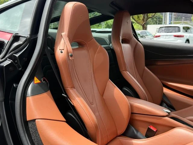 McLaren 720S 10