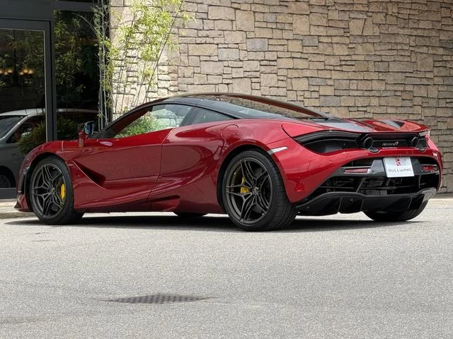 McLaren 720S 54