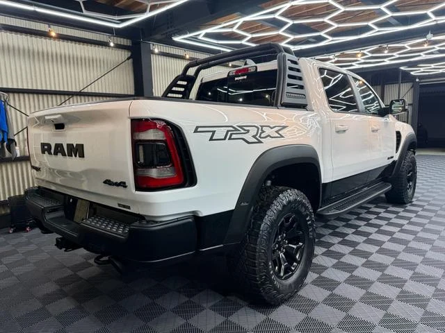 Dodge RAM 9