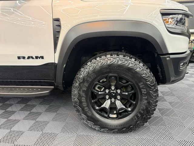Dodge RAM 22
