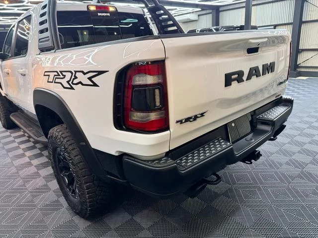 Dodge RAM 17