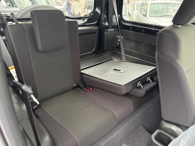 Suzuki JIMNY 39
