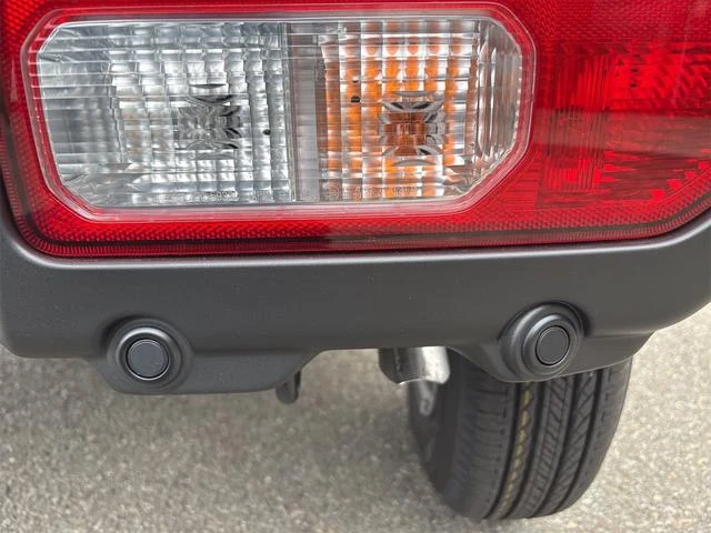 Suzuki JIMNY 33