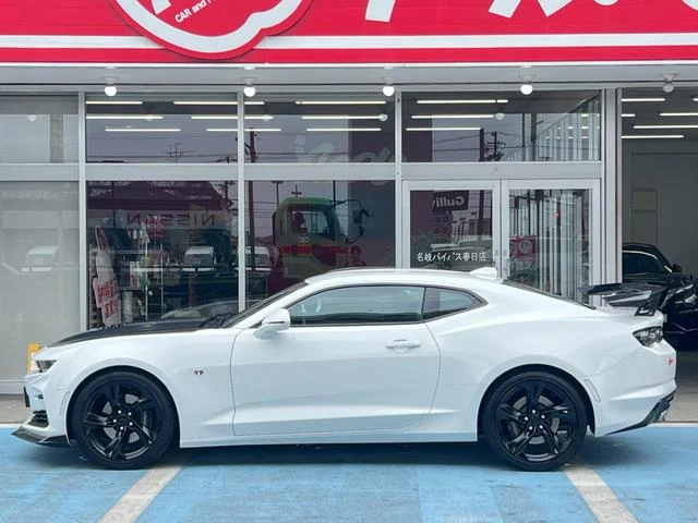 Chevrolet CAMARO 11