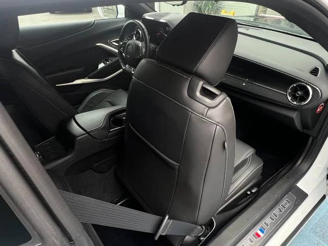Chevrolet CAMARO 26