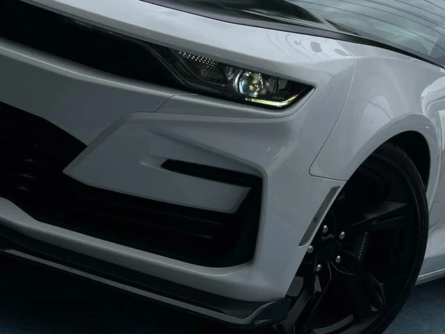Chevrolet CAMARO 21