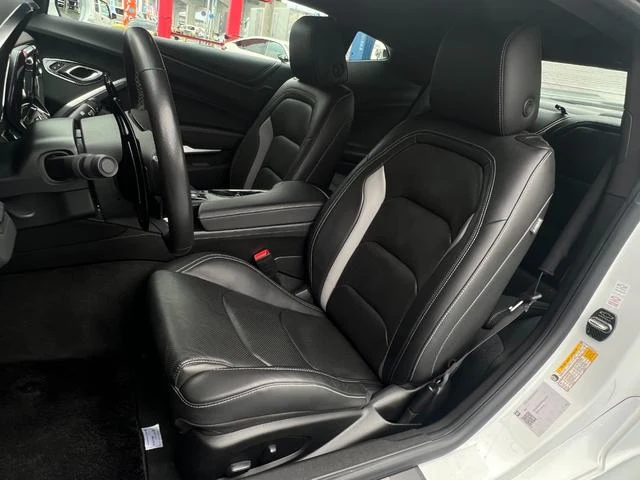 Chevrolet CAMARO 23