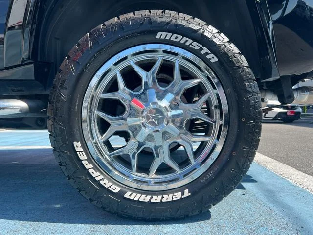 Hummer H3 45