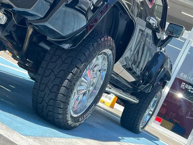 Hummer H3 12