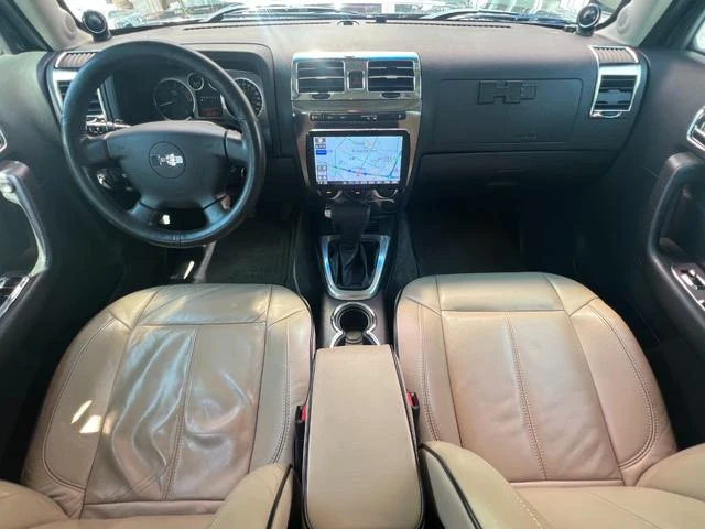 Hummer H3 2