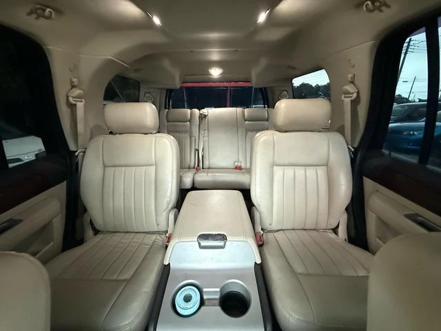 Lincoln NAVIGATOR 28