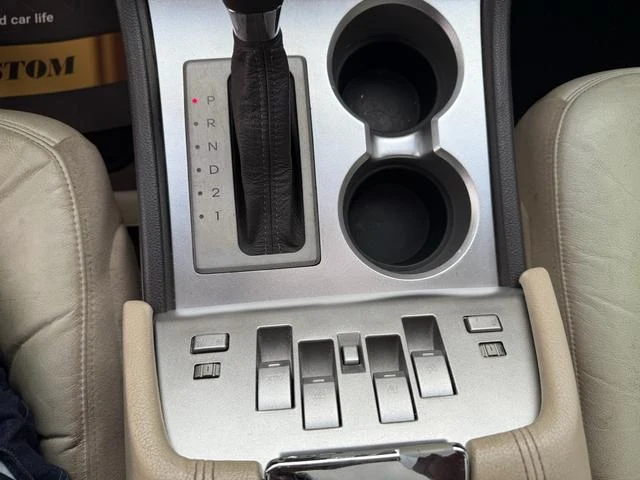 Lincoln NAVIGATOR 19