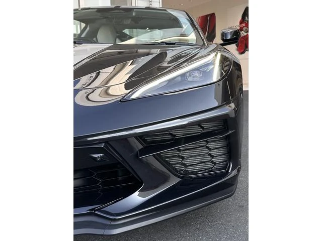 Chevrolet CORVETTE 6