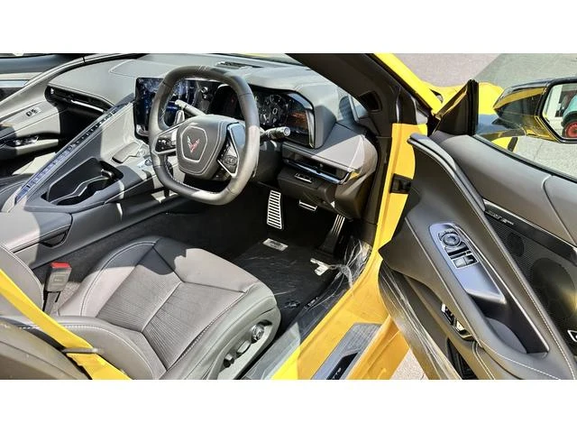Chevrolet CORVETTE 15