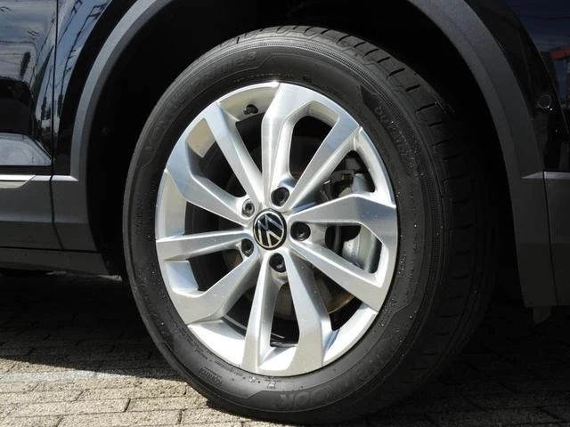Volkswagen T-ROC 19
