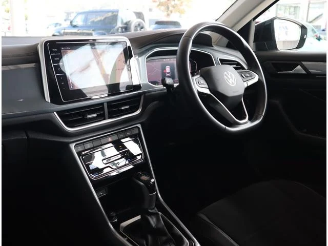 Volkswagen T-ROC 32