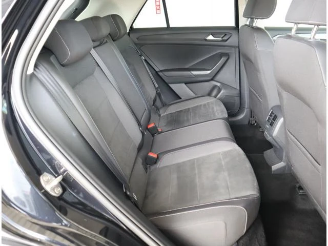 Volkswagen T-ROC 34