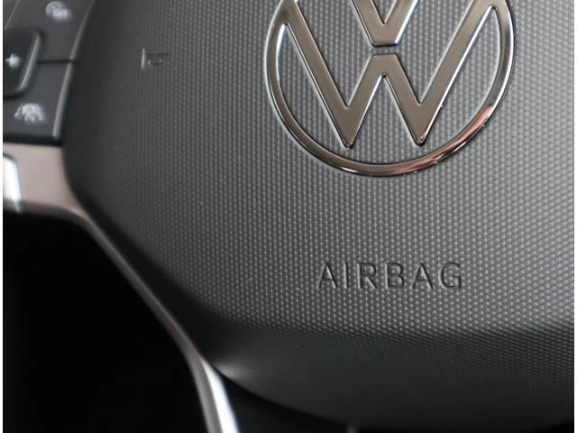 Volkswagen T-ROC 71