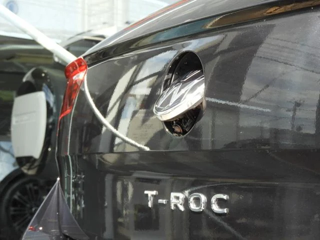 Volkswagen T-ROC 17