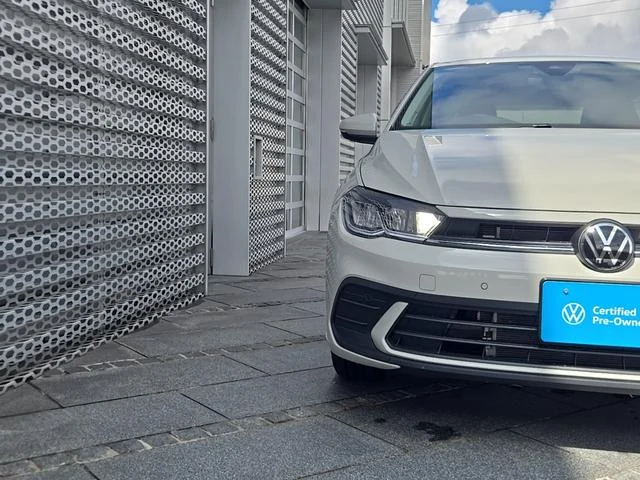 Volkswagen POLO 23