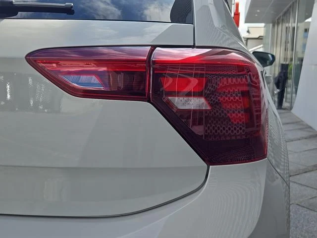 Volkswagen POLO 21