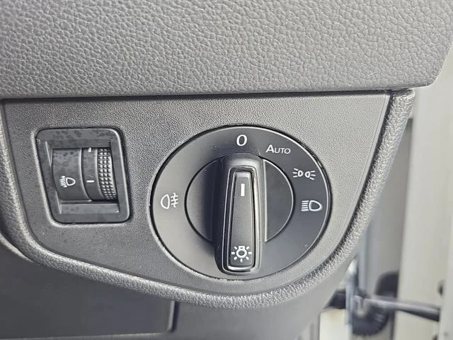 Volkswagen POLO 12