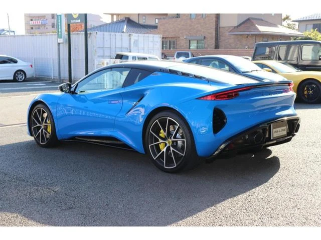 Lotus EMIRA 21