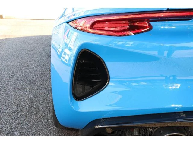 Lotus EMIRA 38