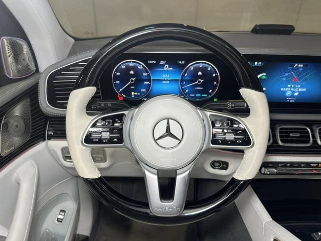 MERCEDES MAYBACH GLS 9