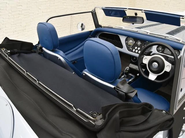Morgan PLUS6 22