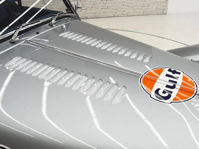 Morgan PLUS6 17
