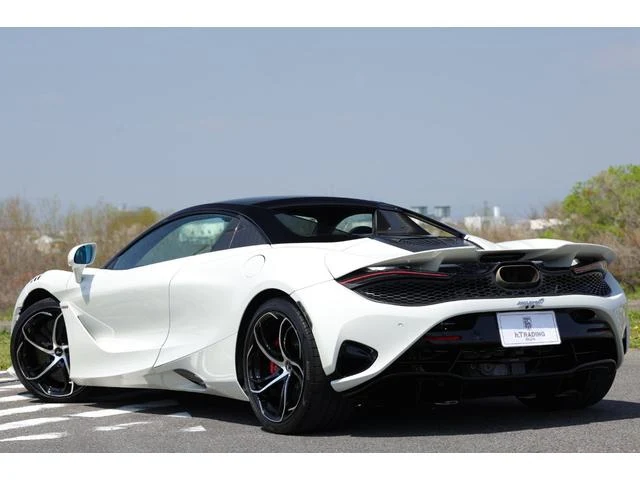 McLaren 750S 45