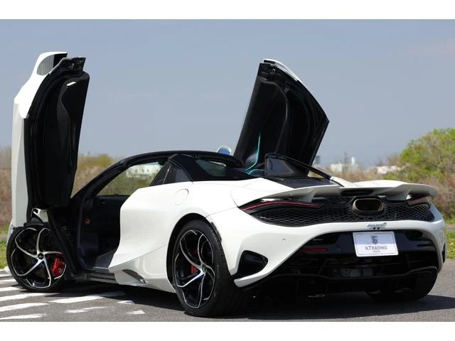 McLaren 750S 47