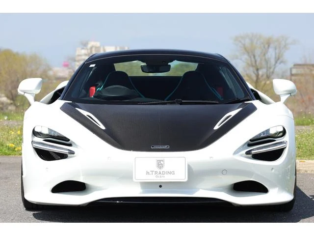 McLaren 750S 22