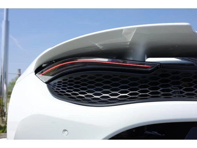 McLaren 750S 48