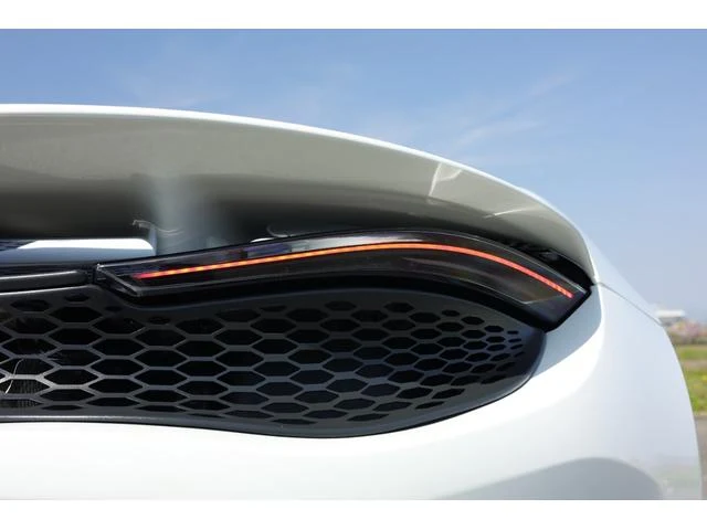 McLaren 750S 9