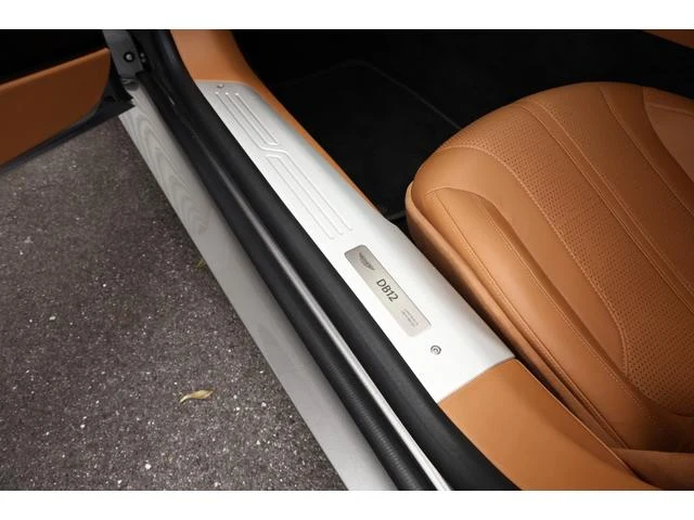 Aston Martin DB12 55
