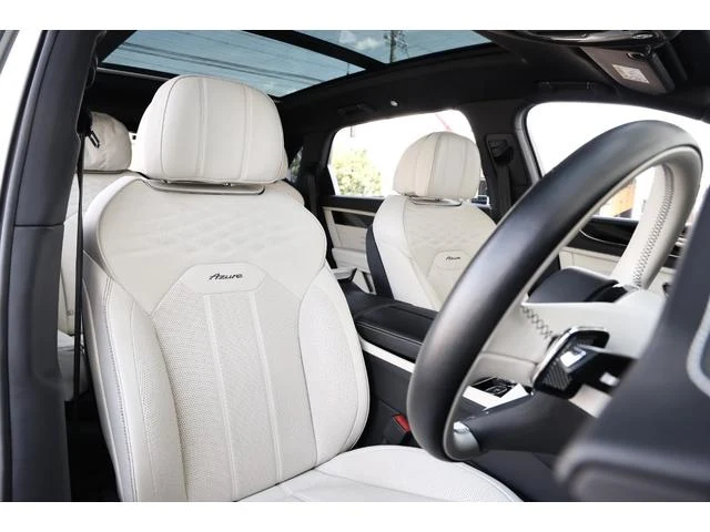 Bentley BENTAYGA 12