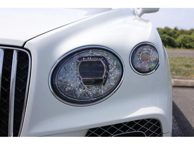 Bentley BENTAYGA 7