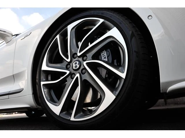 Bentley CONTINENTAL 9