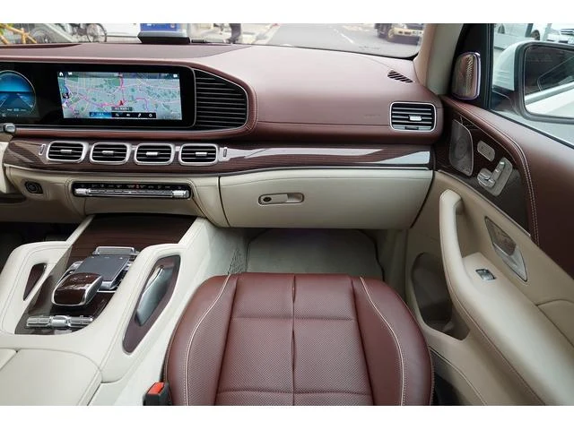 MERCEDES MAYBACH GLS 44