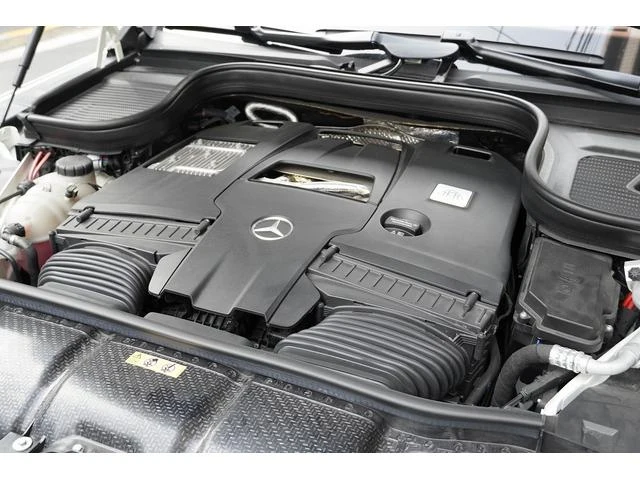 MERCEDES MAYBACH GLS 22