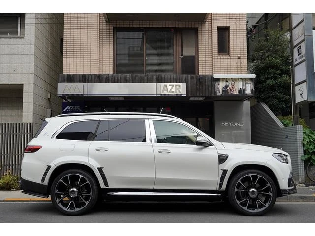 MERCEDES MAYBACH GLS 7