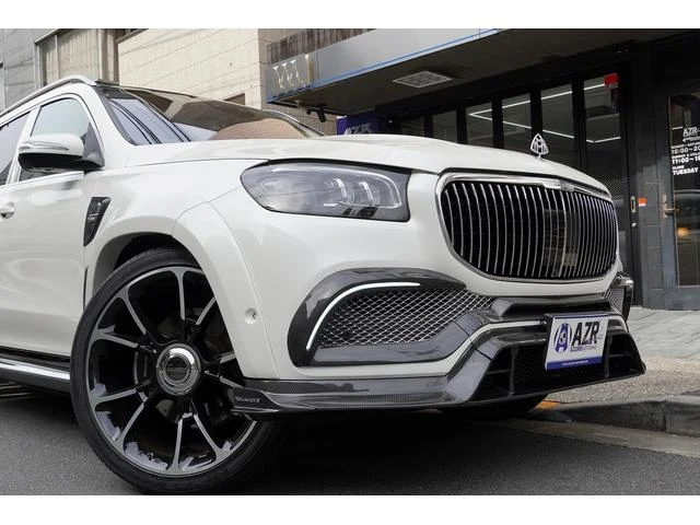 MERCEDES MAYBACH GLS 9